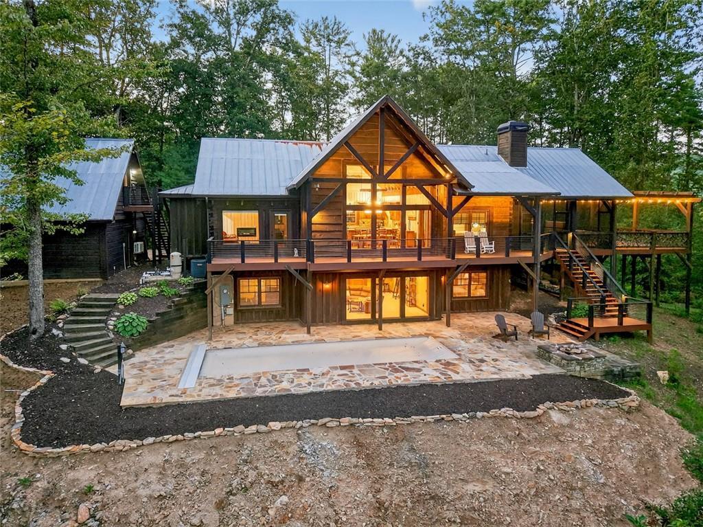 114 Price Circle, Blue Ridge, GA 30513