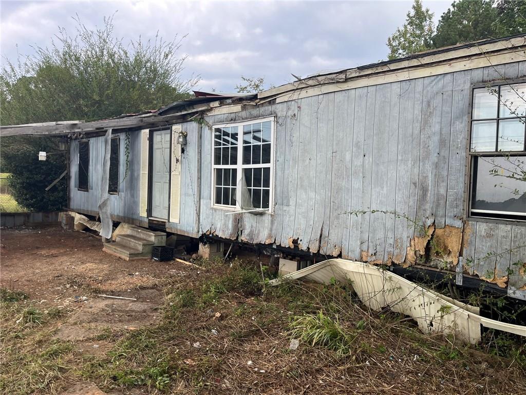 4502 Jacksonville Rd., Tallapoosa, GA 30176