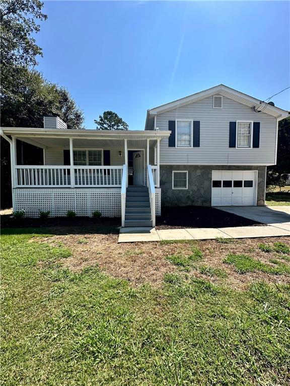1624 Sugarmaple Ln., Conyers, GA 30094
