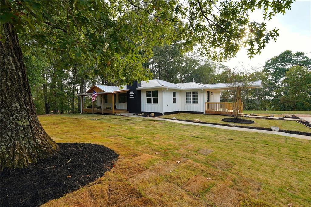 1547 York Dr., Canton, GA 30114