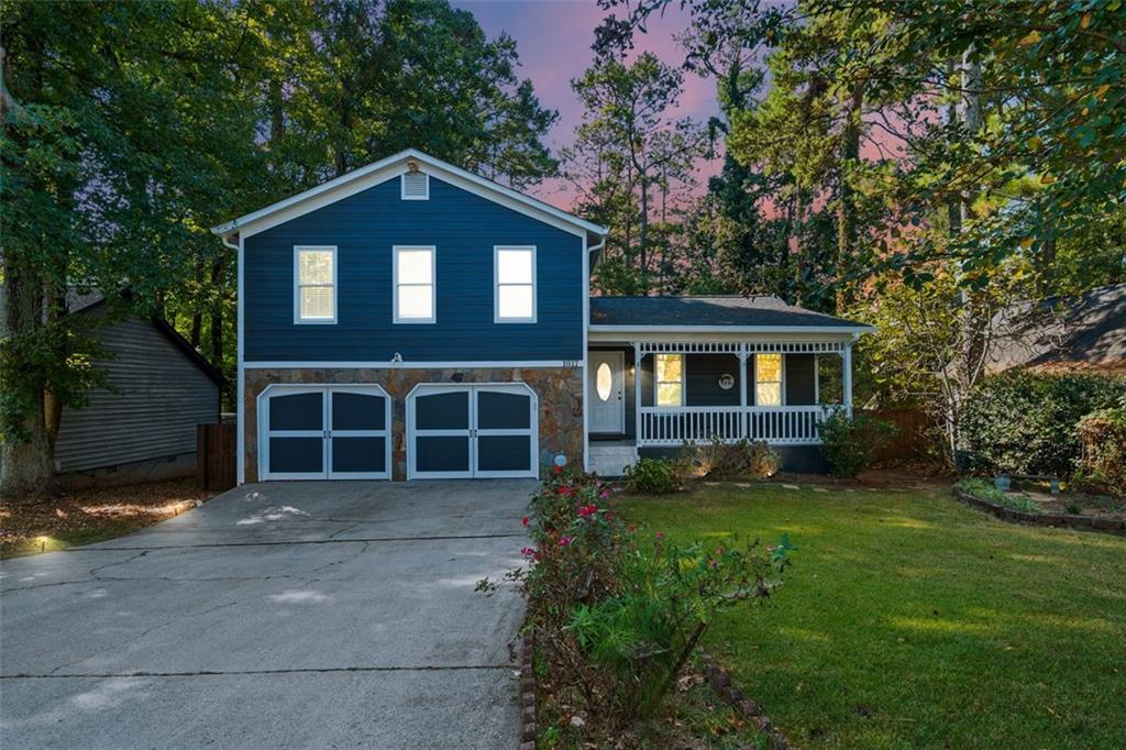 1017 Memory Ln., Lawrenceville, GA 30044