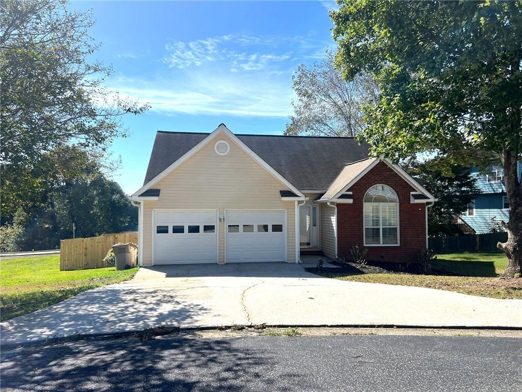 1124 E Briar Gate Ct., Riverdale, GA 30296