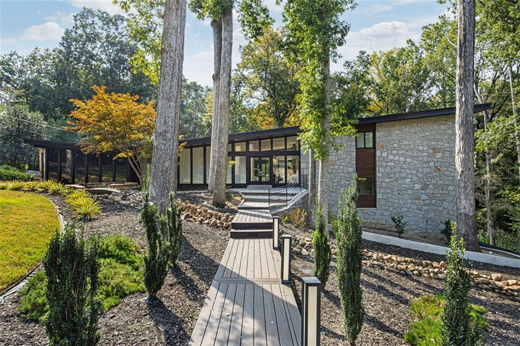 4144 Flintlock Rd., Atlanta, GA 30327