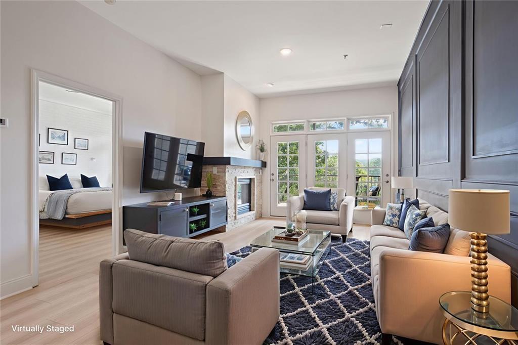 512 Creek View Ln., Roswell, GA 30075