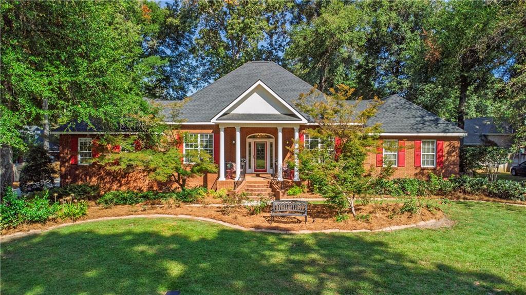 106 Paradise Ct., Kathleen, GA 31047