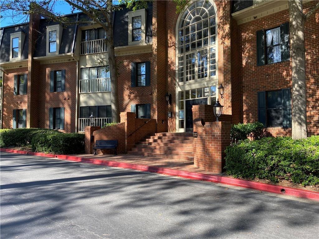 23210 Plantation Dr., Atlanta, GA 30324