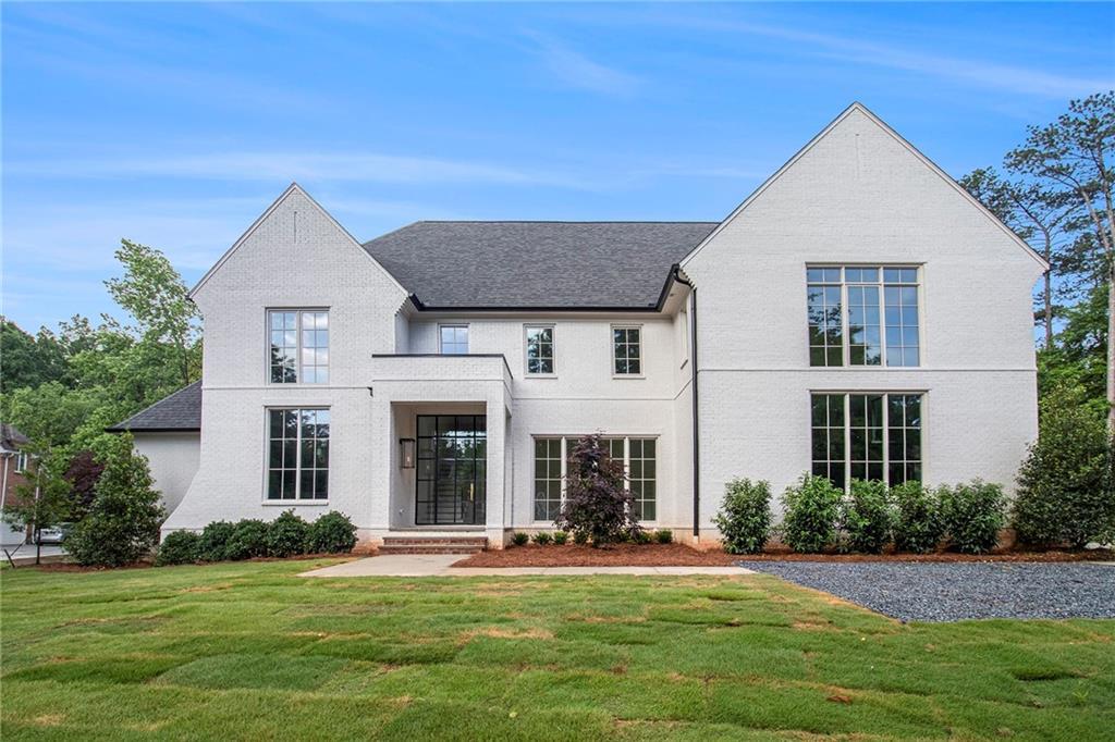 530 Old Cobblestone Dr., Atlanta, GA 30350