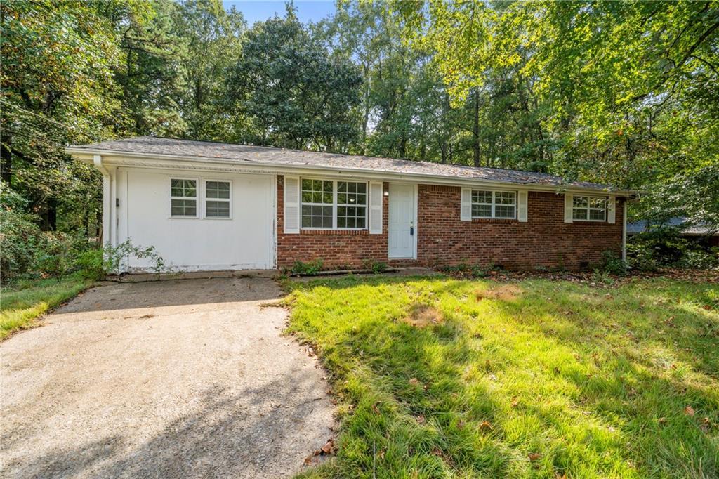 4975 Springbrook Dr., Douglasville, GA 30135