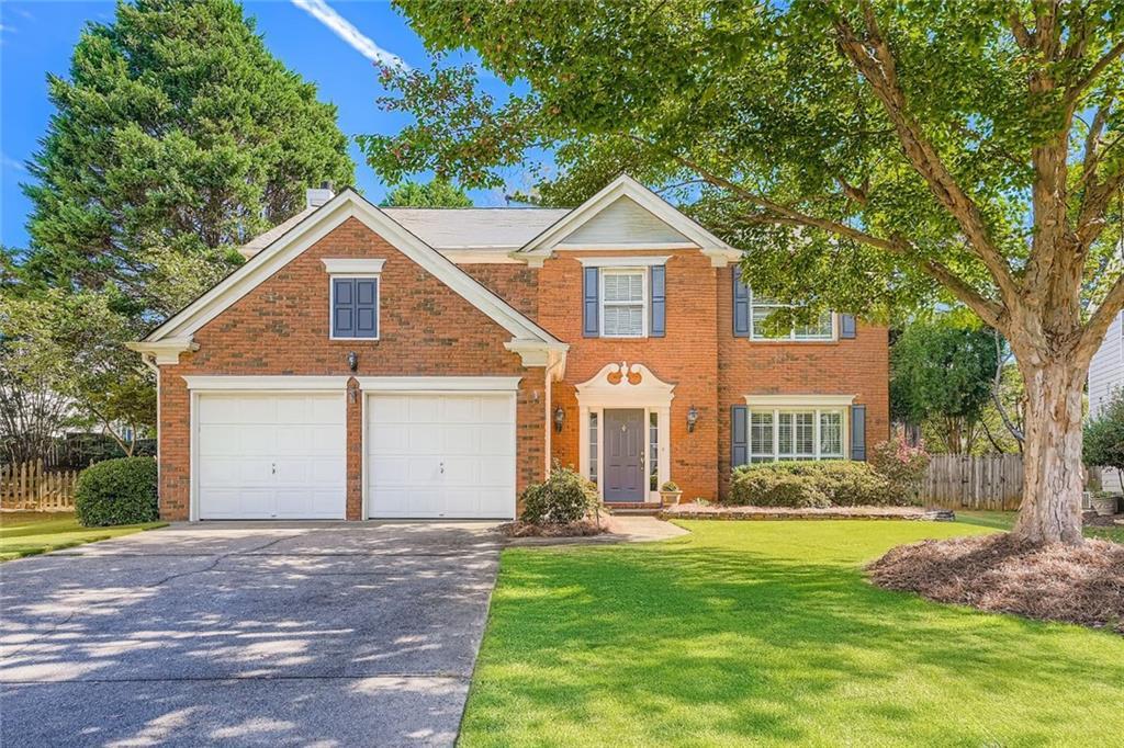 120 Lyndhurst Ct., Roswell, GA 30075