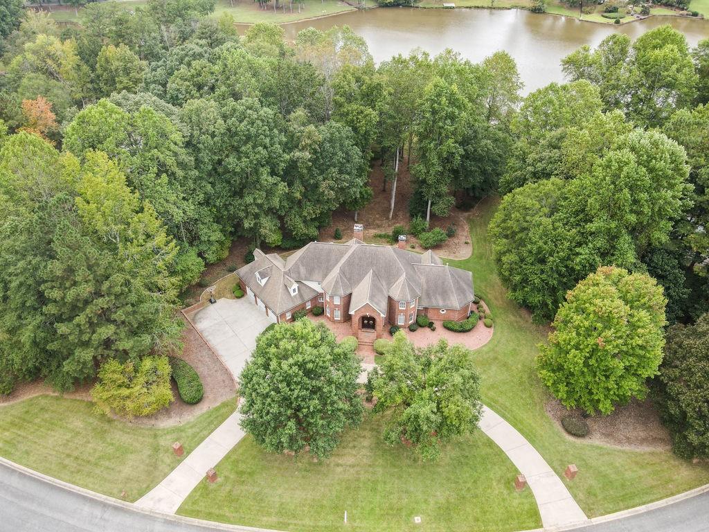 120 Island Cove Dr., Newnan, GA 30263
