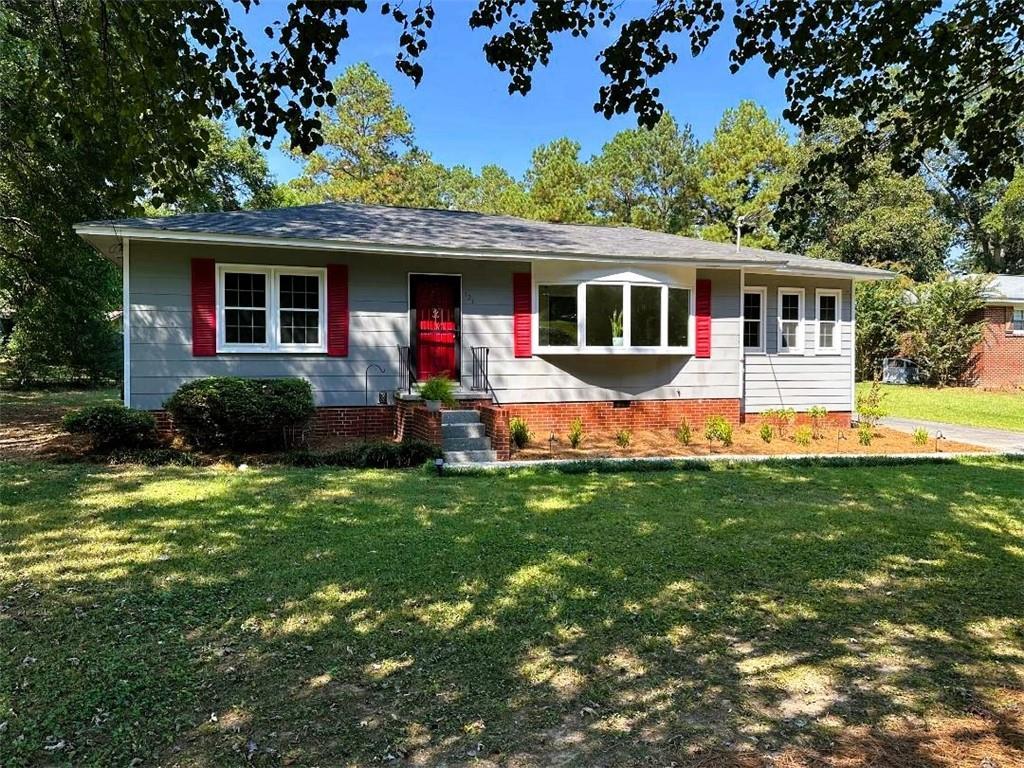 121 Hunt Dr., Calhoun, GA 30701