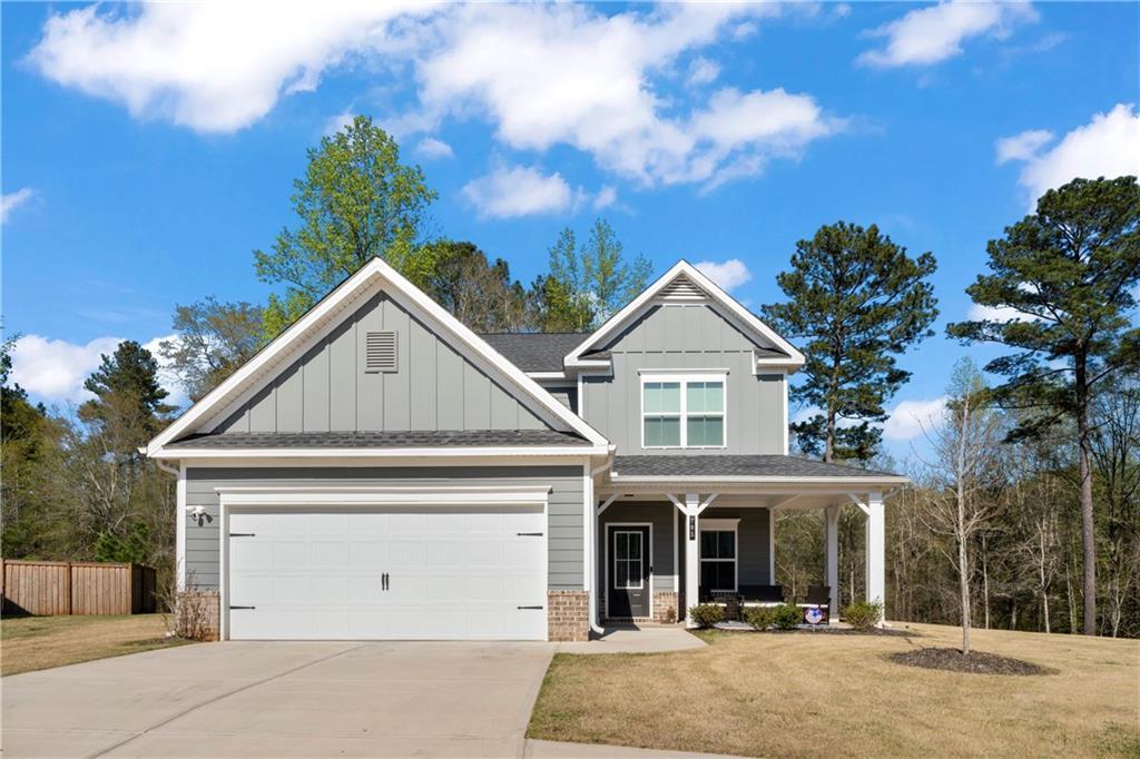 705 River Rock Ct., Monroe, GA 30655