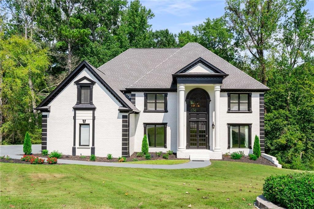 220 Milano Dr., Atlanta, GA 30331