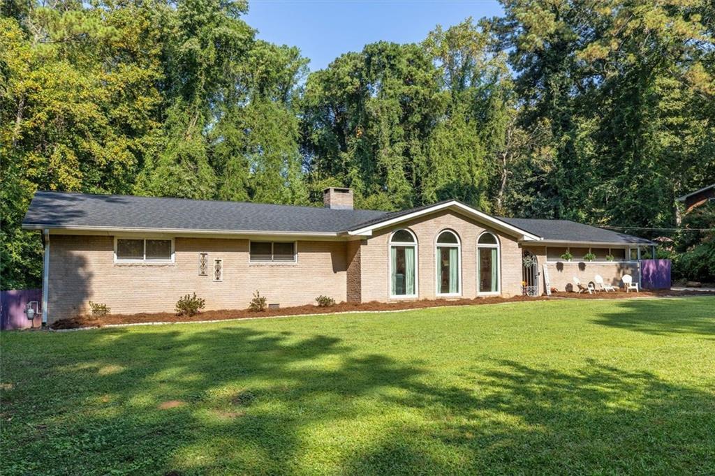 2174 Deer Ridge Dr., Smoke Rise, GA 30087