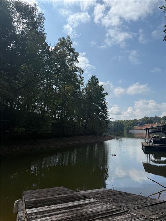 7715 Elm Cir., Murrayville, GA 30564