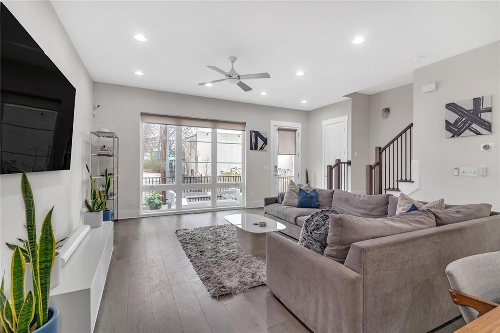 687 Banton Dr., Atlanta, GA 30318