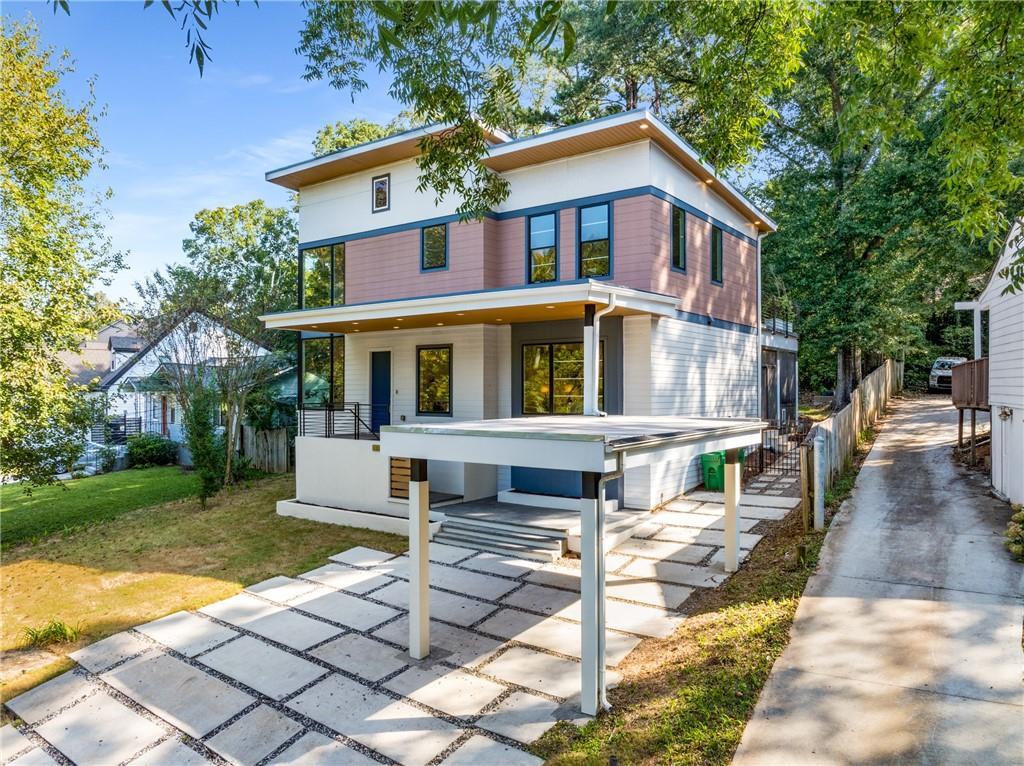 1045 Shepherds Ln., Atlanta, GA 30324