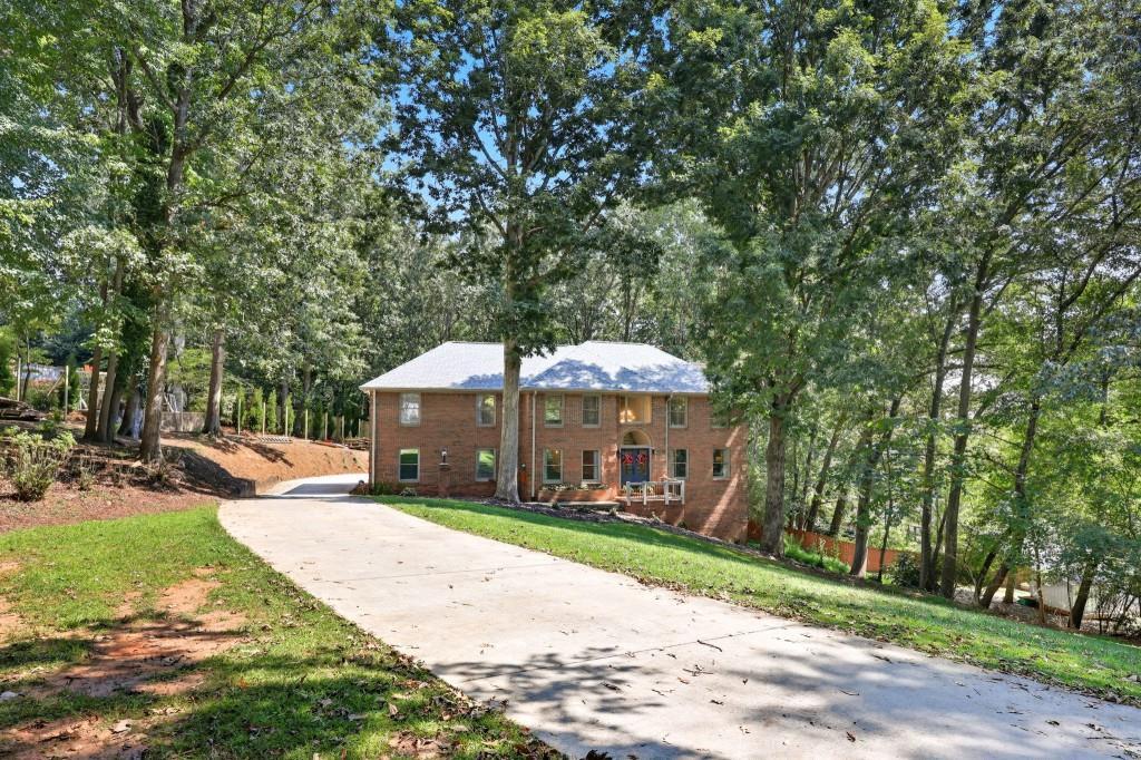 3810 Hardy Pl., Gainesville, GA 30506