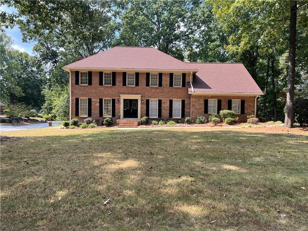 100 Saddle Creek Ct., Roswell, GA 30076