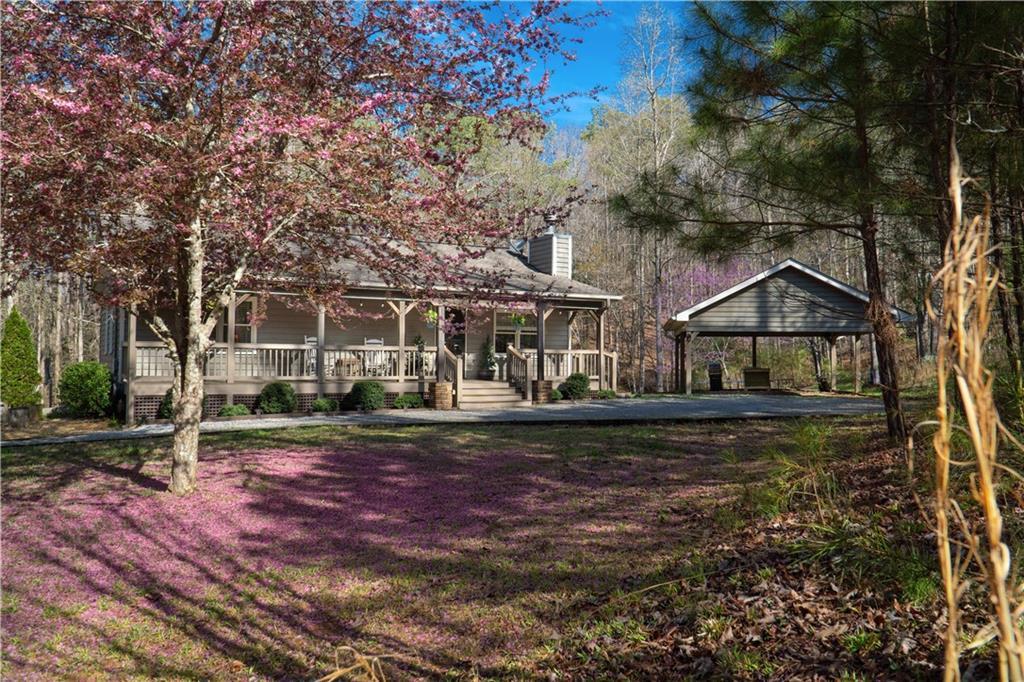 229 Darien Way, Ellijay, GA 30540
