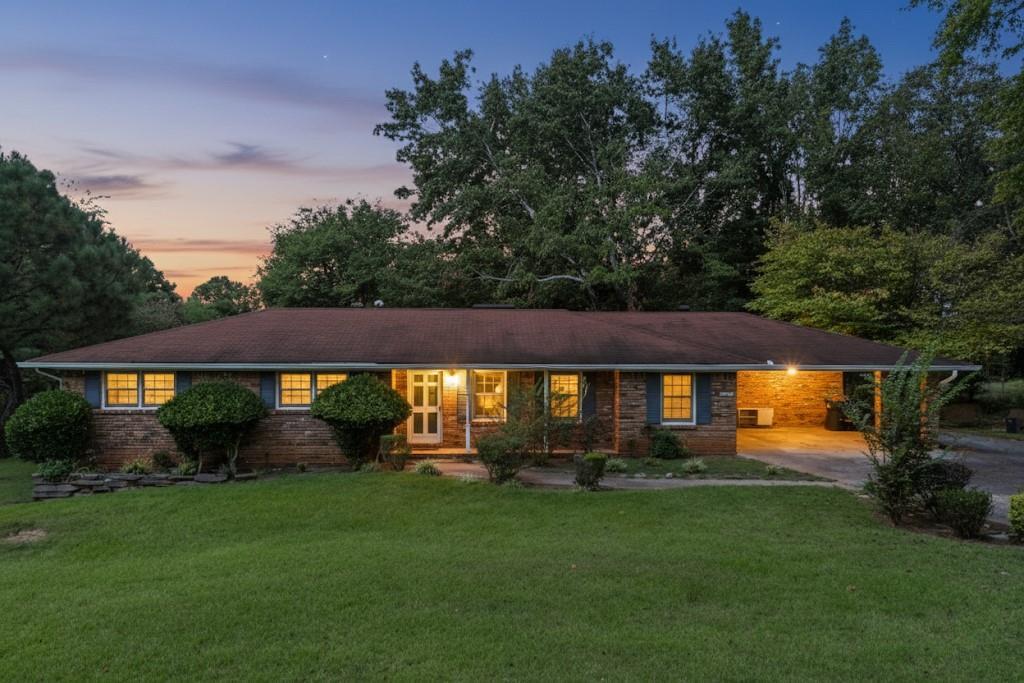 3948 Bright Star Rd., Douglasville, GA 30135