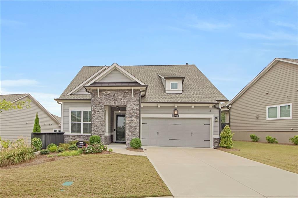 6956 River Rock Dr., Flowery Branch, GA 30542