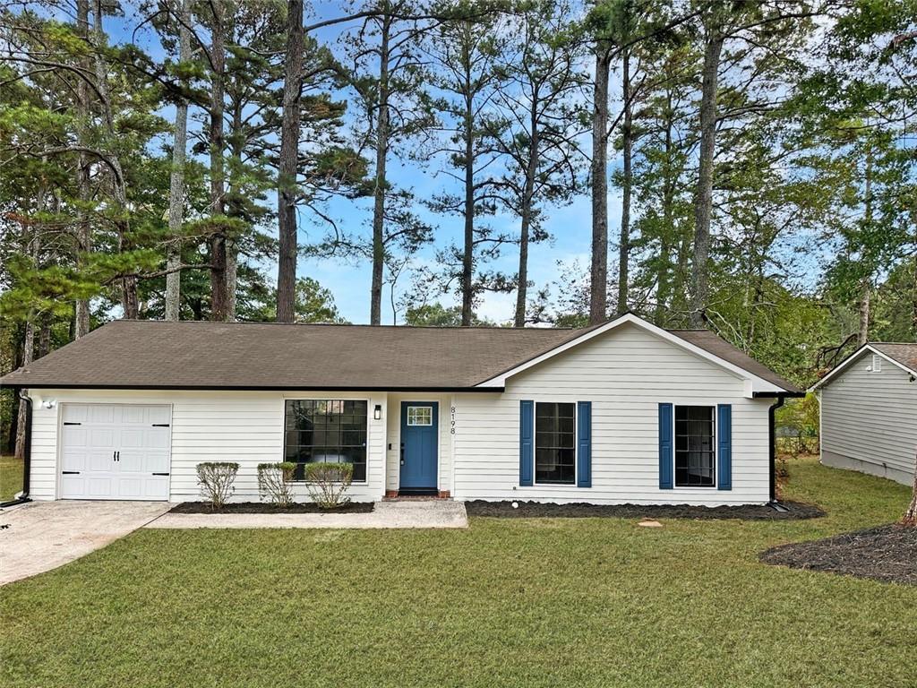 8198 Winewood Ct., Riverdale, GA 30274