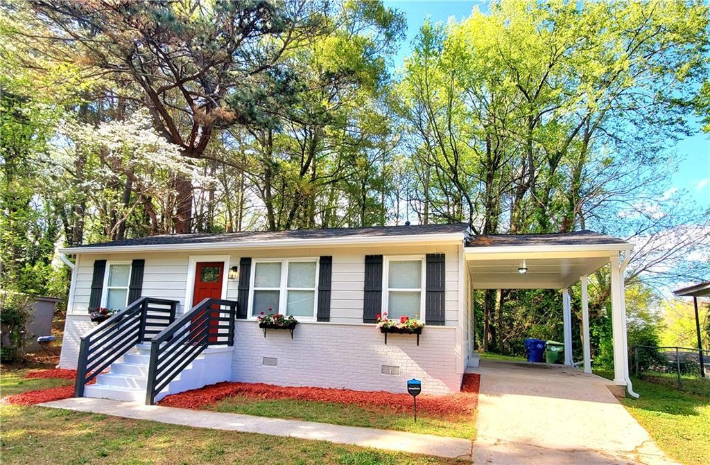 2825 Mango Cir., Atlanta, GA 30318