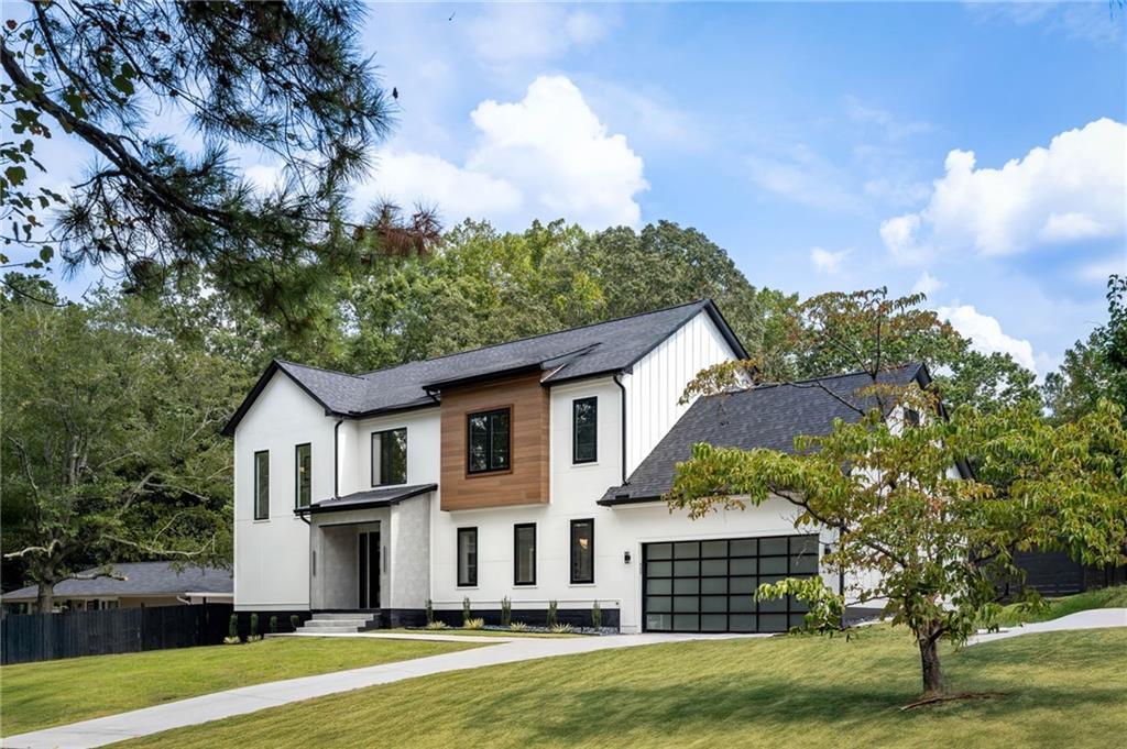 605 Hunnicutt Rd., Mableton, GA 30126