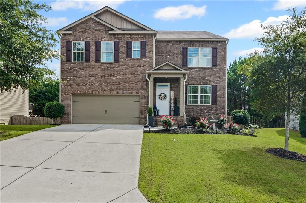 104 Woodbridge Tr., Dallas, GA 30132