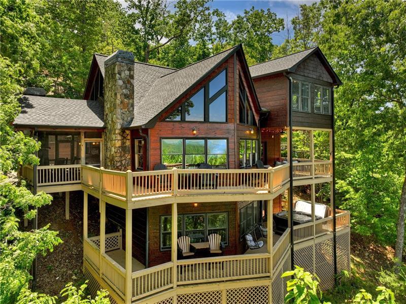 305 Enchanting Cir., Morganton, GA 30560