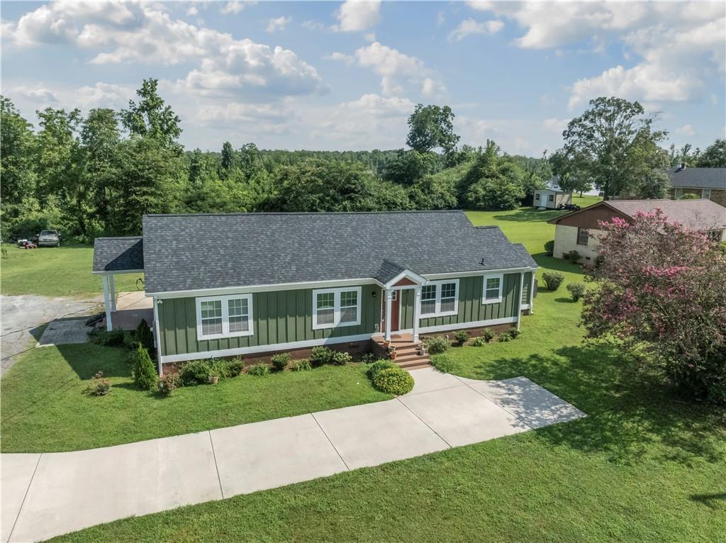 261 Lagrange St., Newnan, GA 30263