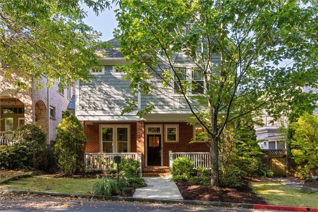 395 Sutherland Pl., Atlanta, GA 30307