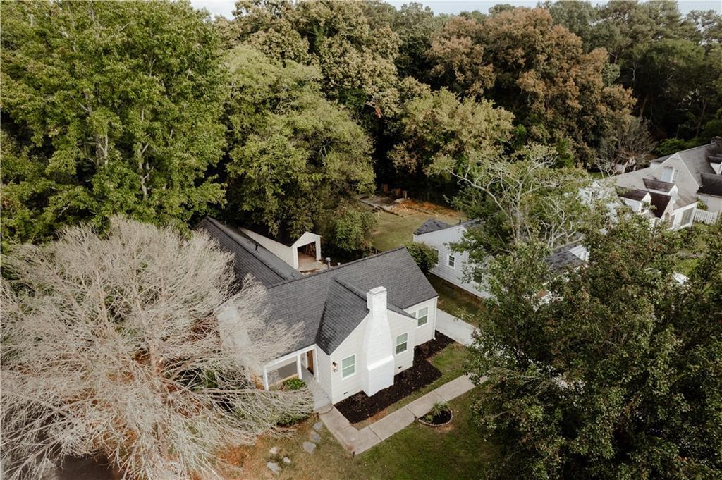1322 Westridge Rd., Atlanta, GA 30311