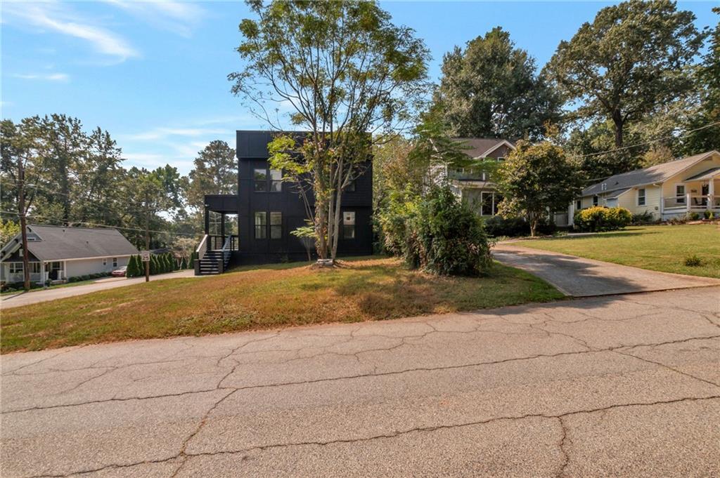 3139 Alston Dr., Decatur, GA 30032