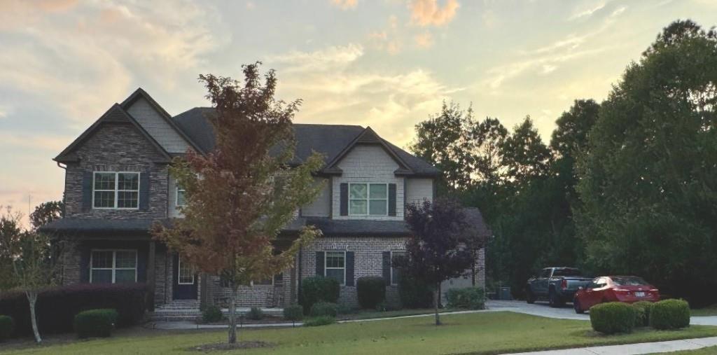 522 Thomas Dr., Loganville, GA 30052
