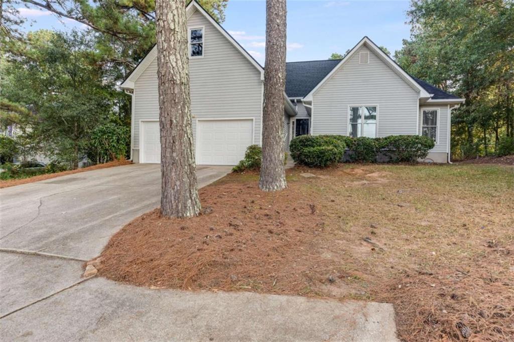 140 Fairfield Rd., Villa Rica, GA 30180