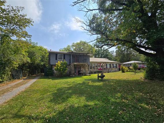 New Homes For Sale This Week That Attend Dade Middle School: September 19th to September 25th