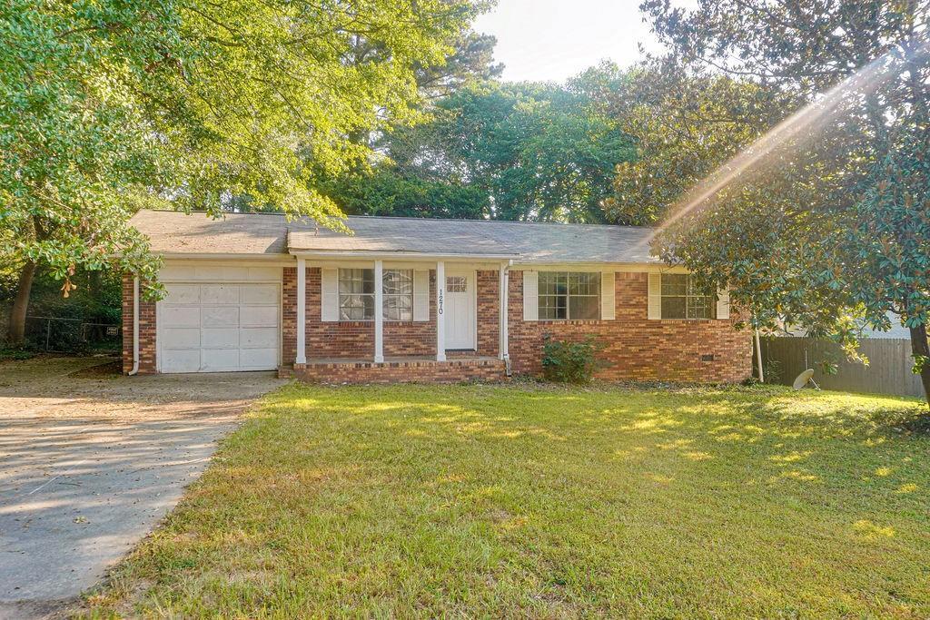 1270 Morrow Rd., Morrow, GA 30260