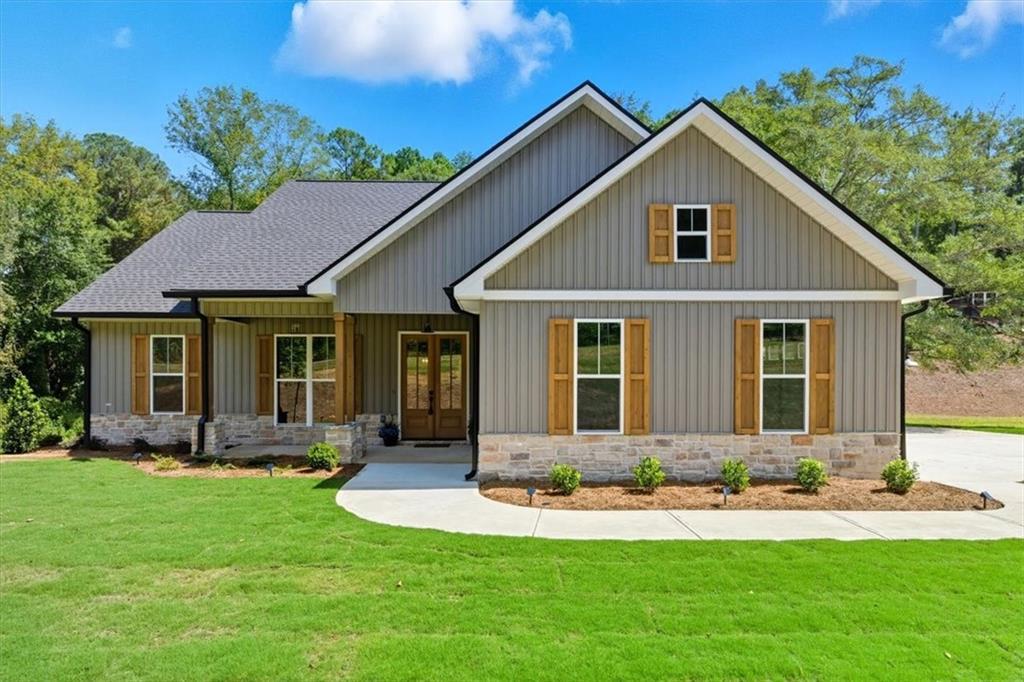 41 Laird Rd., Hiram, GA 30141