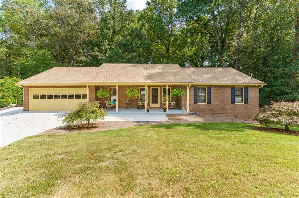 1516 Blackspruce Ct., Lilburn, GA 30047