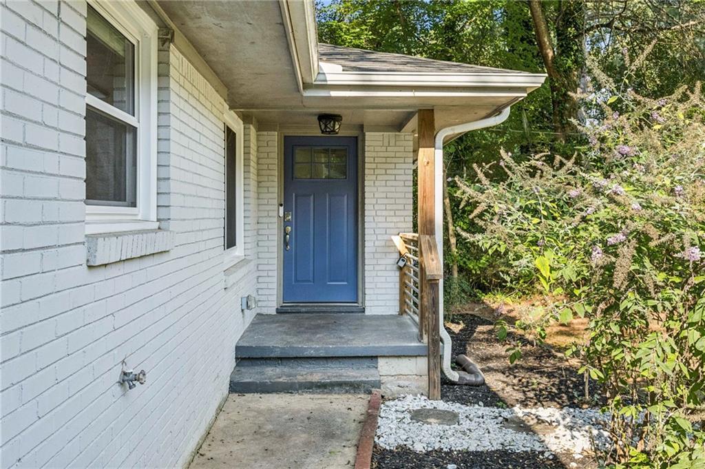 3417 Lark Ln., Decatur, GA 30032