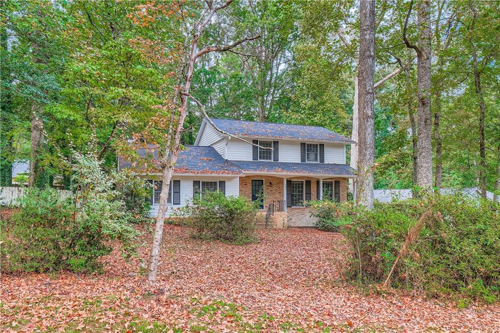 103 Creek Bed Ct., Peachtree City, GA 30269