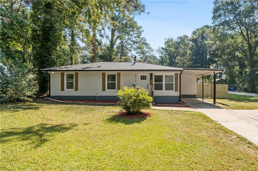 1514 Peachcrest Rd., Decatur, GA 30032