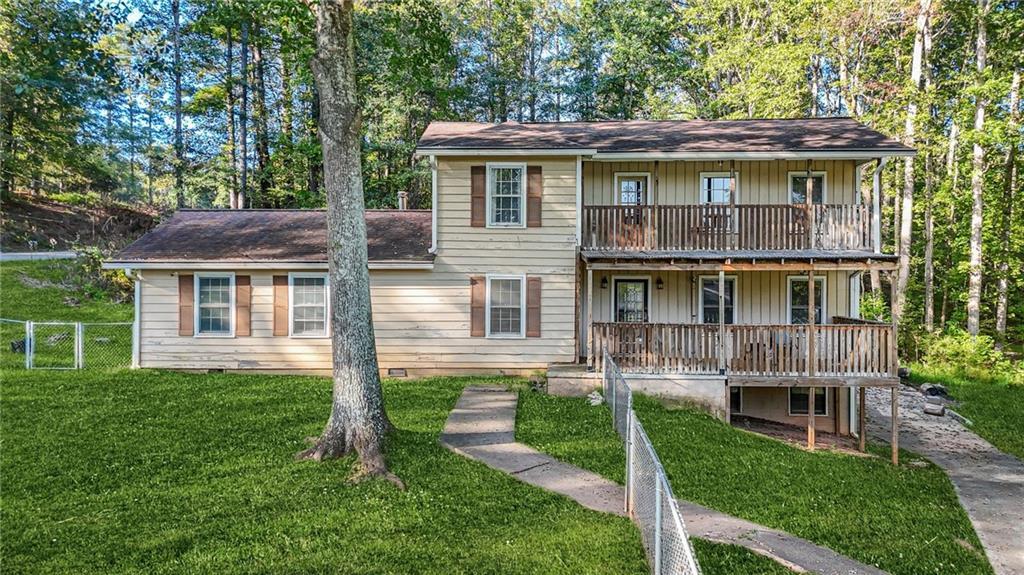 6031 Little Mountain Dr., Ellenwood, GA 30294