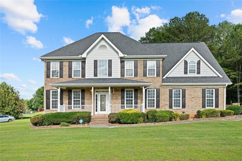 327 Awendaw Cir., Ellenwood, GA 30294