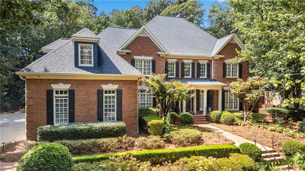 5950 Long Island Dr., Atlanta, GA 30328