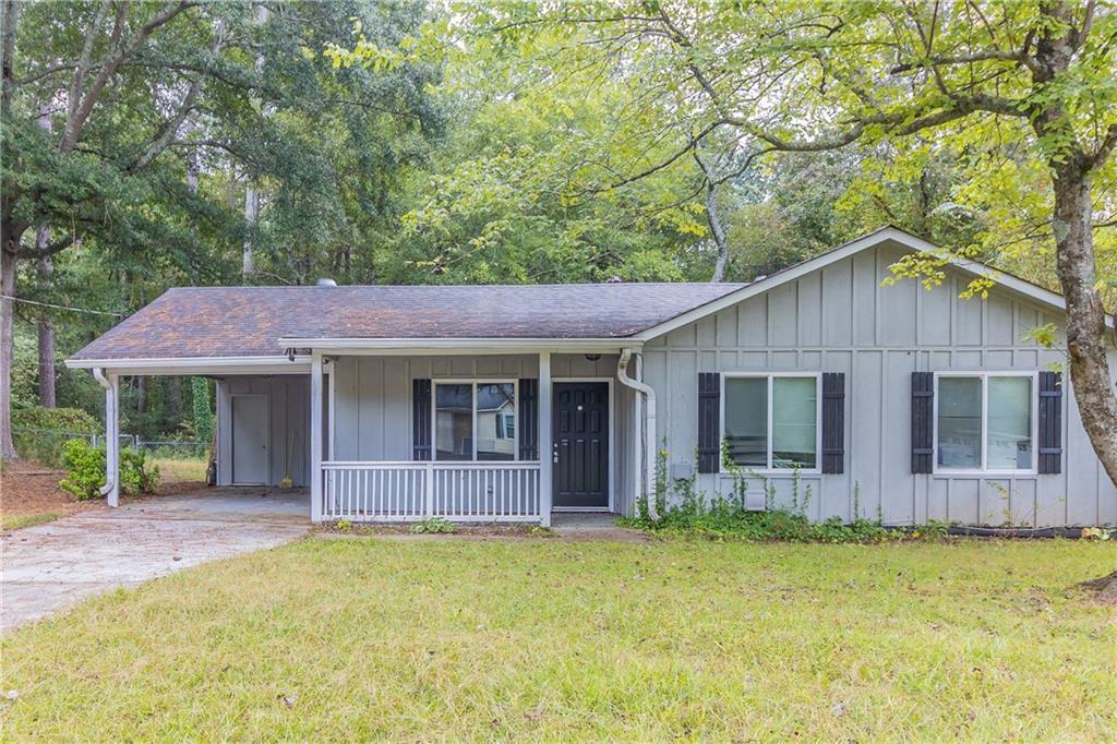 3192 Lake Monroe Rd., Douglasville, GA 30135
