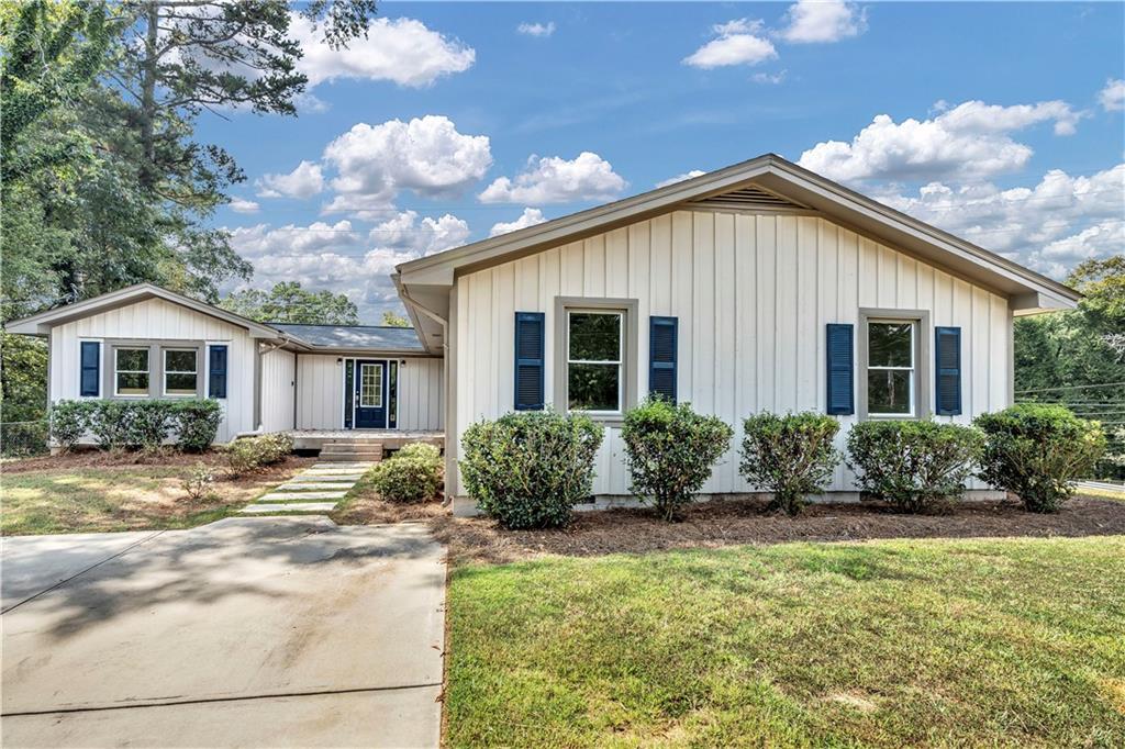 3816 Cherokee Tr., Suwanee, GA 30024