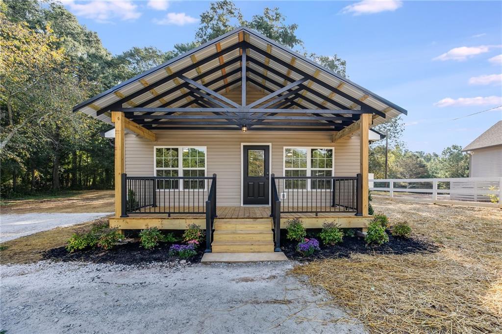 717 Wedowee St., Bowdon, GA 30108